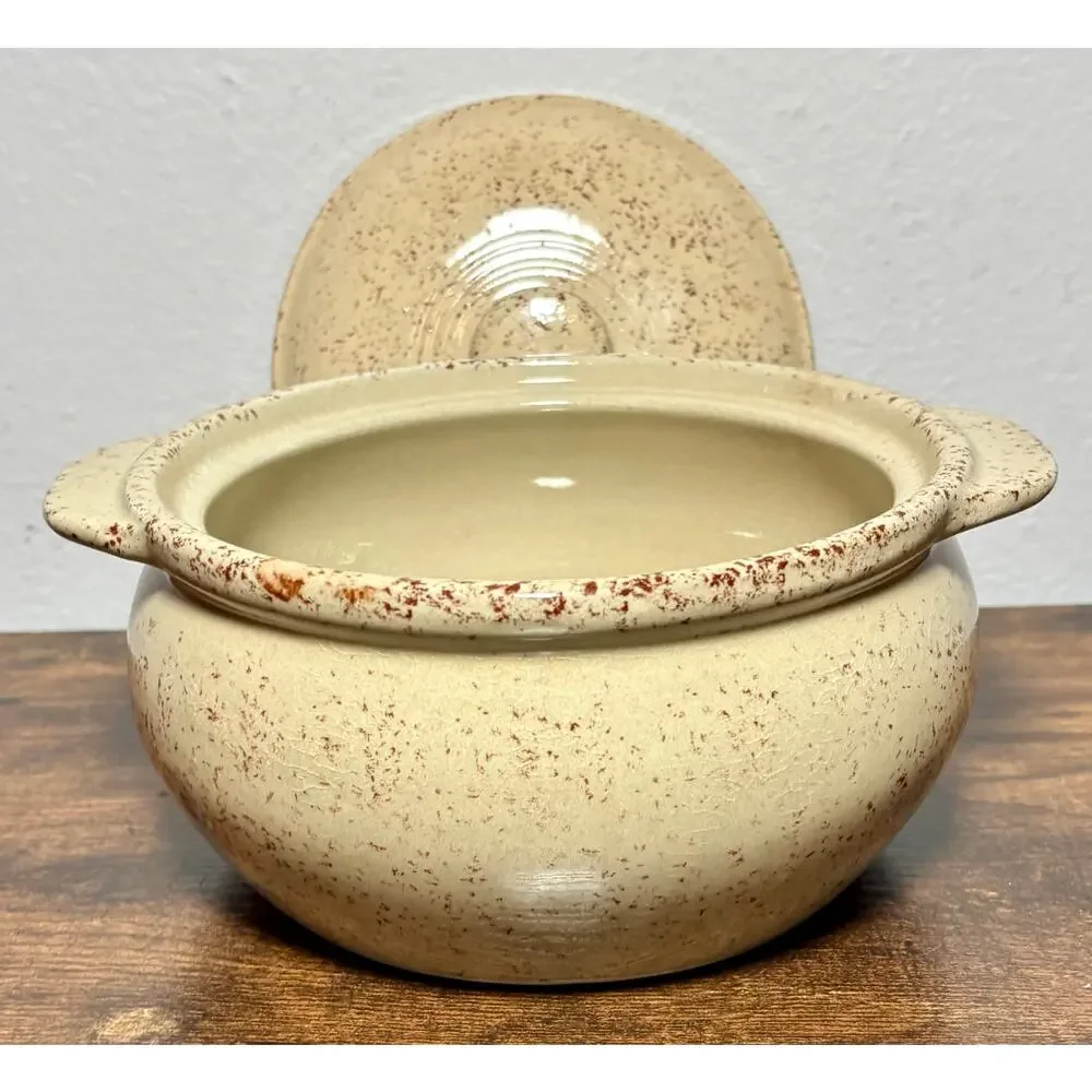 Vtg Monmouth Pottery Bean Pot Casserole Brown Speckled Stoneware Maple Leaf 2 Qt